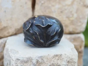 Bronzen urn aronskelk 4x6x6