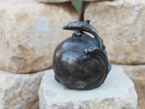 Bronzen urn dolfijn 8x6x6