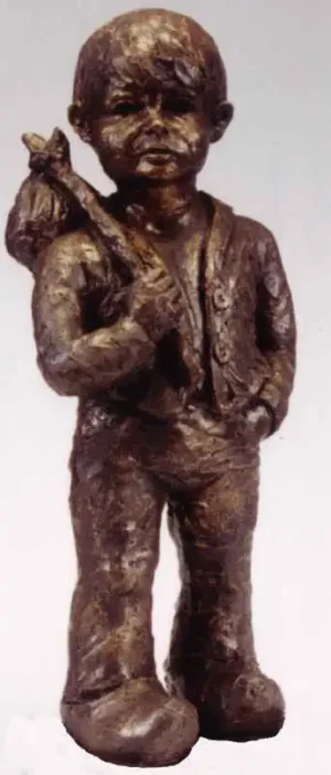 Beeldje Jongen met knapzak