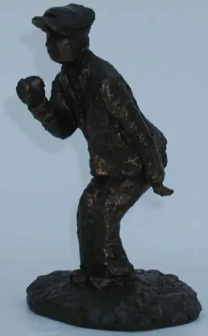 Beeldje Jeu de Boule speler ( Frans Type) ruw